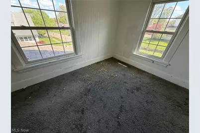 160 Hager Street, Hubbard, OH 44425 - Photo 11