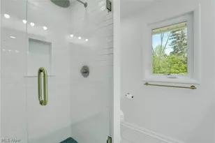 33065 Arlesford Dr, Solon, OH 44139 - Photo 21
