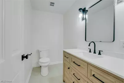 33065 Arlesford Drive, Solon, OH 44139 - Photo 17