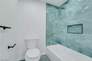 33065 Arlesford Dr, Solon, OH 44139 - Photo 29