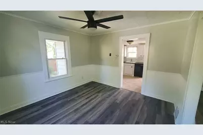 59 Elm Street, Bedford, OH 44146 - Photo 5