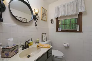 7749 Silver Fox Dr, Youngstown, OH 44512 - Photo 21