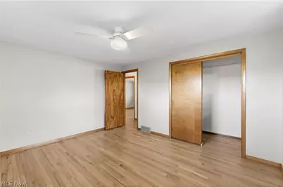 4561 Newbury Drive, Vermilion, OH 44089 - Photo 11