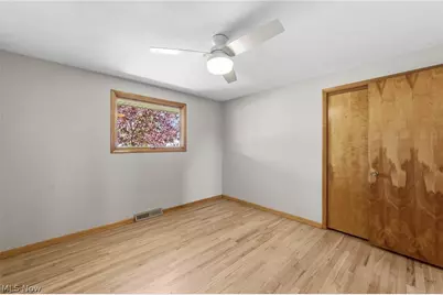 4561 Newbury Drive, Vermilion, OH 44089 - Photo 15