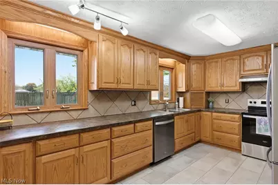 4561 Newbury Drive, Vermilion, OH 44089 - Photo 27
