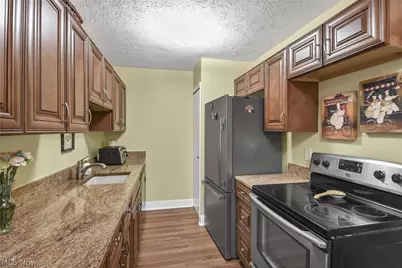 2880 N Bay Drive #N10, Westlake, OH 44145 - Photo 3