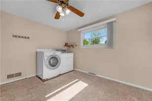 4499 Colorado Ave, Sheffield Village, OH 44054 - Photo 21