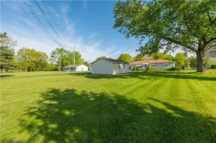 4499 Colorado Ave, Sheffield Village, OH 44054 - Photo 45