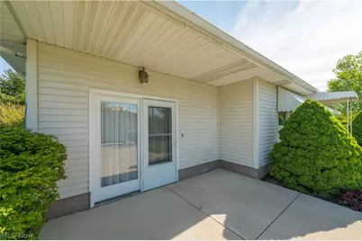 4499 Colorado Avenue, Sheffield Village, OH 44054 - Photo 5