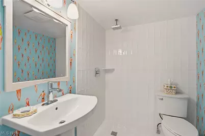 8374 Lucerne Drive, Chagrin Falls, OH 44023 - Photo 19