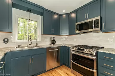 16730 Brigadoon Drive, Chagrin Falls, OH 44023 - Photo 9