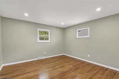 24420 S Oxford Oval, North Olmsted, OH 44070 - Photo 27