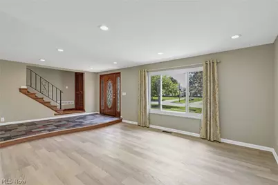 24420 S Oxford Oval, North Olmsted, OH 44070 - Photo 15