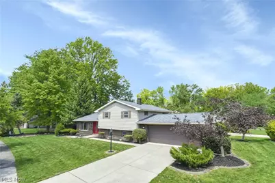 24420 S Oxford Oval, North Olmsted, OH 44070 - Photo 7
