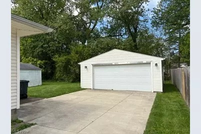 852 Manitou Avenue, Akron, OH 44305 - Photo 3