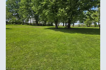 27608 State Route 58, Wellington, OH 44090 - Photo 9