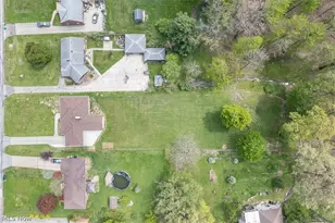 96 E Ridgewood Dr, Green Hills, OH 44131 - Photo 29