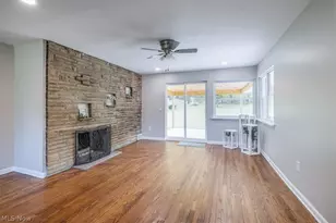 96 E Ridgewood Dr, Green Hills, OH 44131 - Photo 7