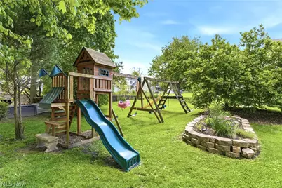 225 Woodward Street, Bellevue, OH 44811 - Photo 47