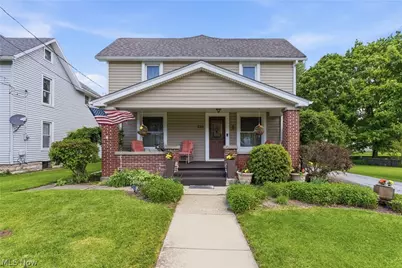 225 Woodward Street, Bellevue, OH 44811 - Photo 1