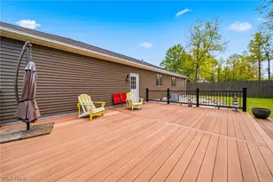 2013 Deerfield Dr, Ashtabula, OH 44004 - Photo 31