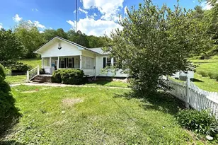 2174 Middle Fork Rd, Reedy, WV 25270 - Photo 5