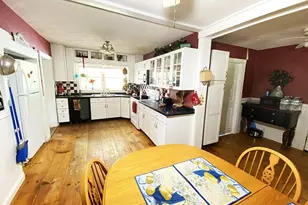 2174 Middle Fork Rd, Reedy, WV 25270 - Photo 15