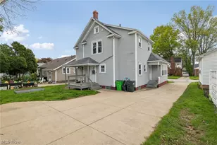 403 E Baird Ave, Barberton, OH 44203 - Photo 35
