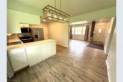 4088 Lynwood, Kent, OH 44240 - Photo 9