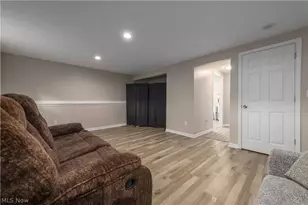 35150 Spruce St, North Ridgeville, OH 44039 - Photo 9