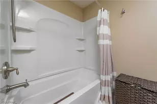 35150 Spruce St, North Ridgeville, OH 44039 - Photo 13