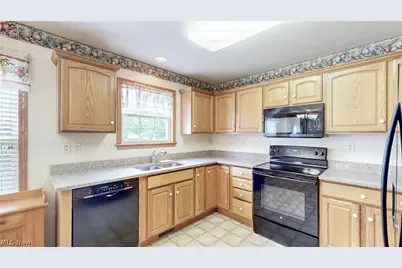 3500 River Rock Drive, Cuyahoga Falls, OH 44223 - Photo 11