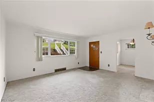 104 Paul Ave, Weirton, WV 26062 - Photo 11
