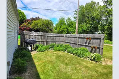 1104 Cassingham Avenue, Coshocton, OH 43812 - Photo 25