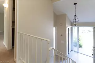 18251 Glencreek Ln, Strongsville, OH 44136 - Photo 3