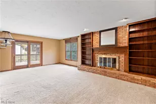 461 Farr Ave, Wadsworth, OH 44281 - Photo 17
