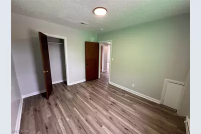 4106 Lee Road, Loveland, OH 44128 - Photo 21