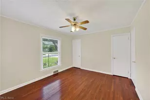 1274 Dorsh Rd, South Euclid, OH 44121 - Photo 17