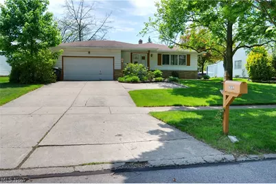 9307 Munich Drive, Parma, OH 44130 - Photo 1