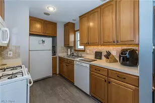 4425 W 10th St, Loveland, OH 44109 - Photo 9