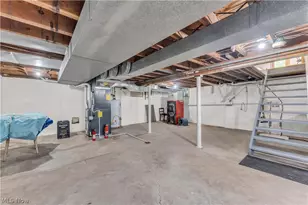 5295 Broadway, Lorain, OH 44052 - Photo 25