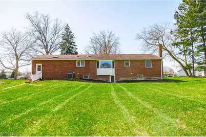 327 Briarhill Drive, Rittman, OH 44270 - Photo 5