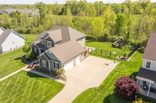 3358 Ridgely Park Dr, Poland, OH 44514 - Photo 5