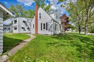 228 Sanford St, Ravenna, OH 44266 - Photo 3
