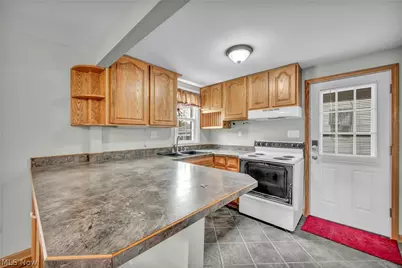 228 Sanford Street, Ravenna, OH 44266 - Photo 15