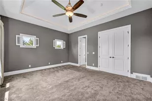 2955 Sutton LN\, Medina, OH 44256 - Photo 19