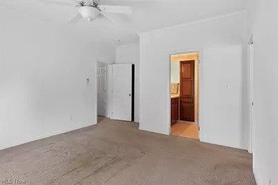 15 Hunters Woods Boulevard #B, Canfield, OH 44406 - Photo 31