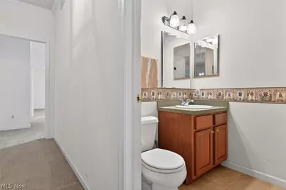 15 Hunters Woods Boulevard #B, Canfield, OH 44406 - Photo 29