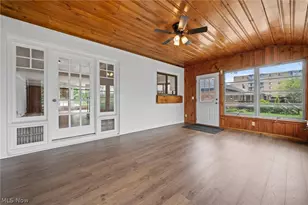 4350 Wooster Rd, Fairview Park, OH 44126 - Photo 15