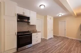 1263 Newton St, Akron, OH 44305 - Photo 3